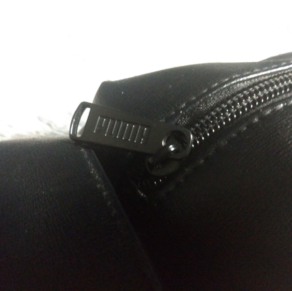 Puma faux-leather waist bag - Picture 3 of 3
